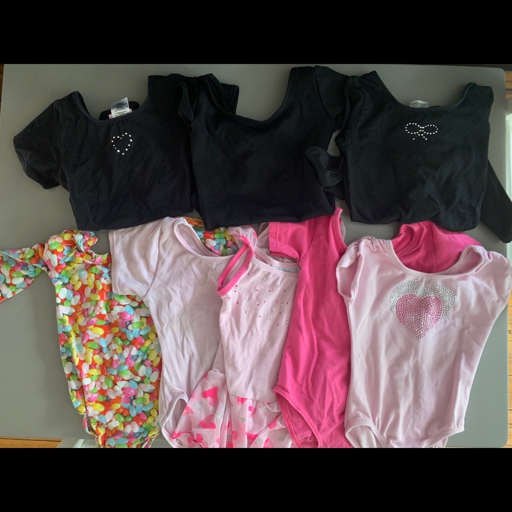 Little Girls 4/5 Leo’s - 8 total